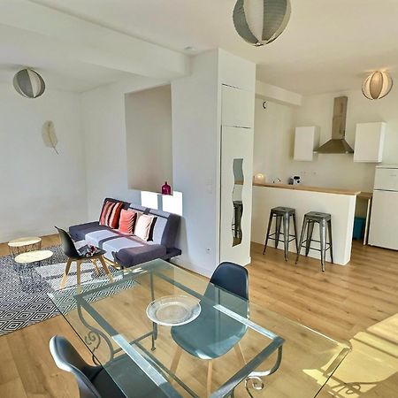 Wonderhost, Au Coeur Du Quartier Du Chateau Pau Luaran gambar